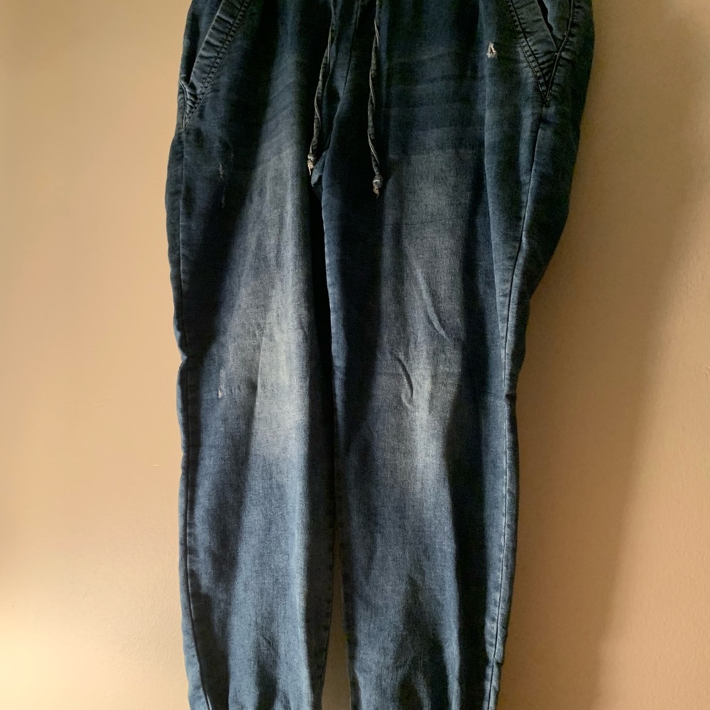 Pants - Picture 2 of 5